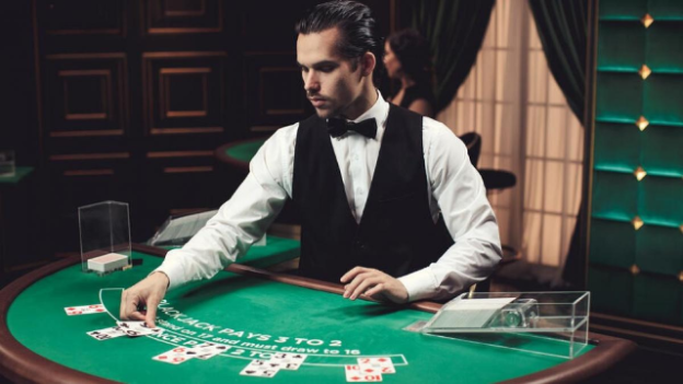 How to Play Behind the Seat Live Blackjack